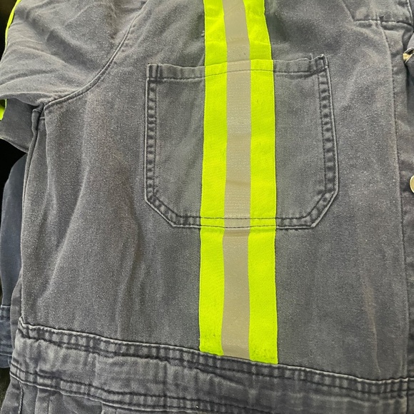 3M Scotchlite  Coveralls 44Reg - 46Reg - Picture 2 of 3